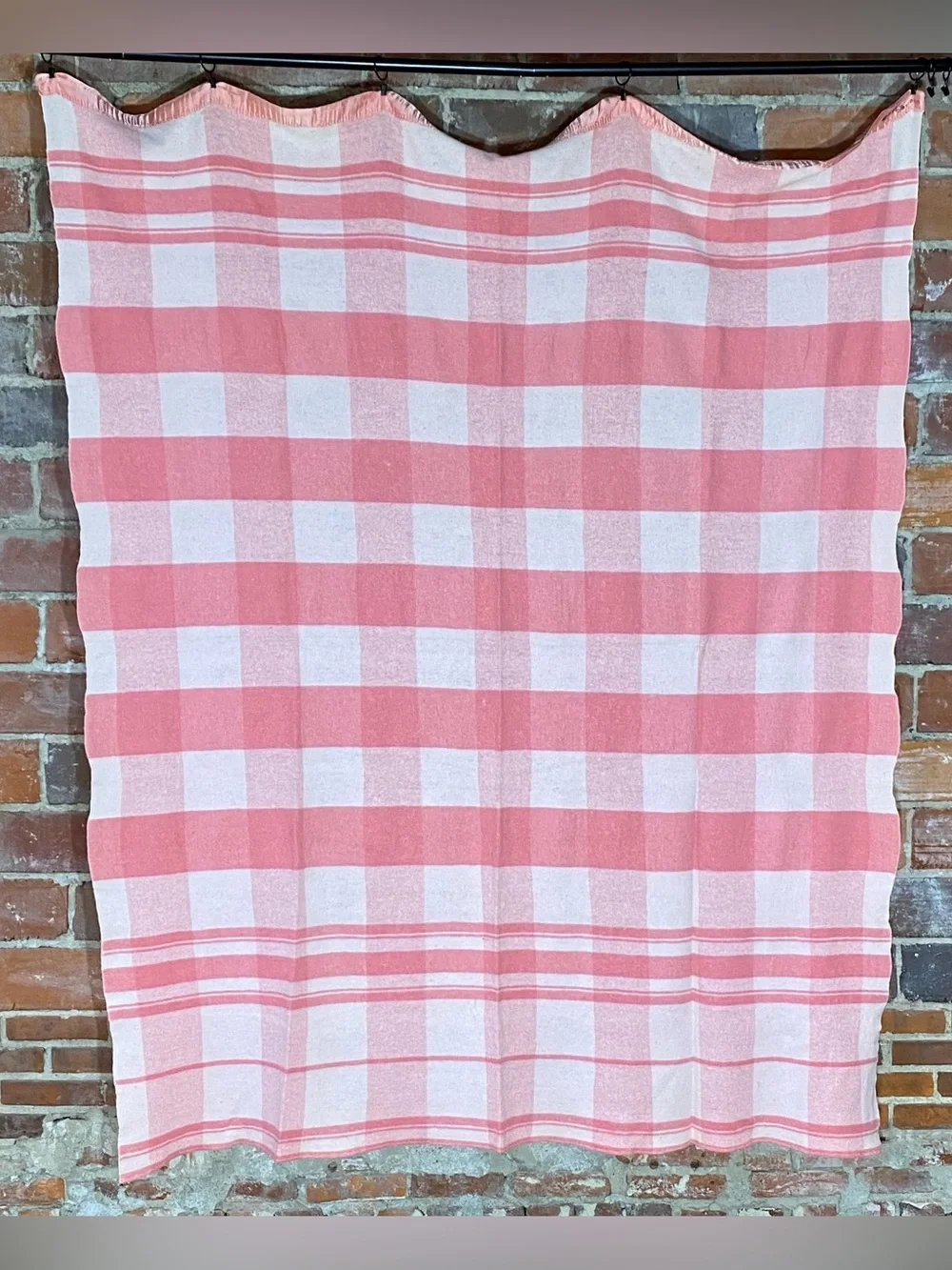 Vintage Pink White Plaid Wool Camp Blanket 61” x 79” Satin Edge